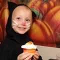 Kitty and her Cupcake