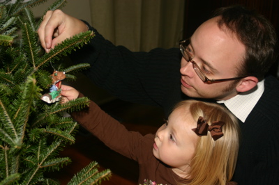 Decorating with Daddy